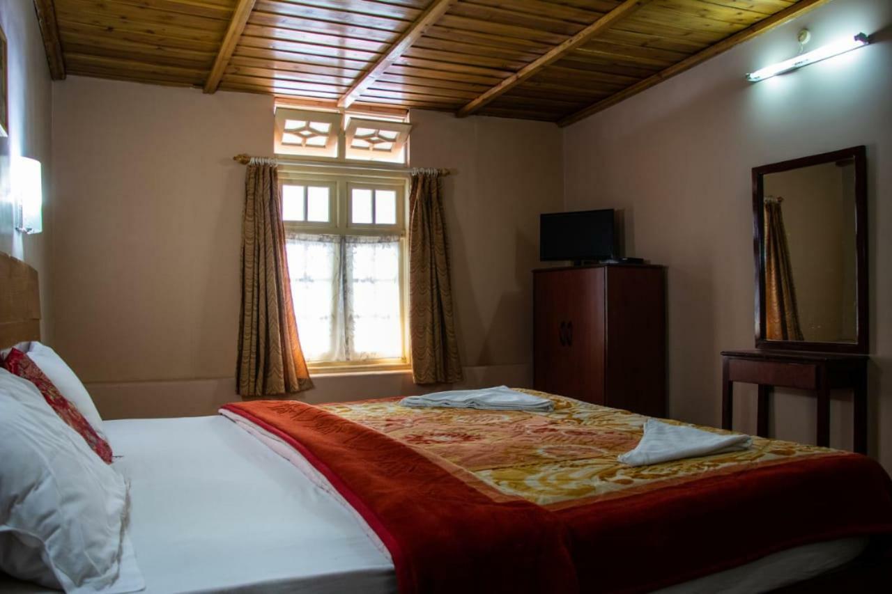 Travellers' Inn Dardzsiling Kültér fotó